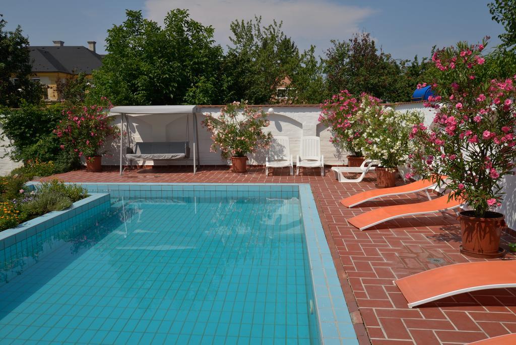Wellness Hotel Kakadu Keszthely Exteriér fotografie